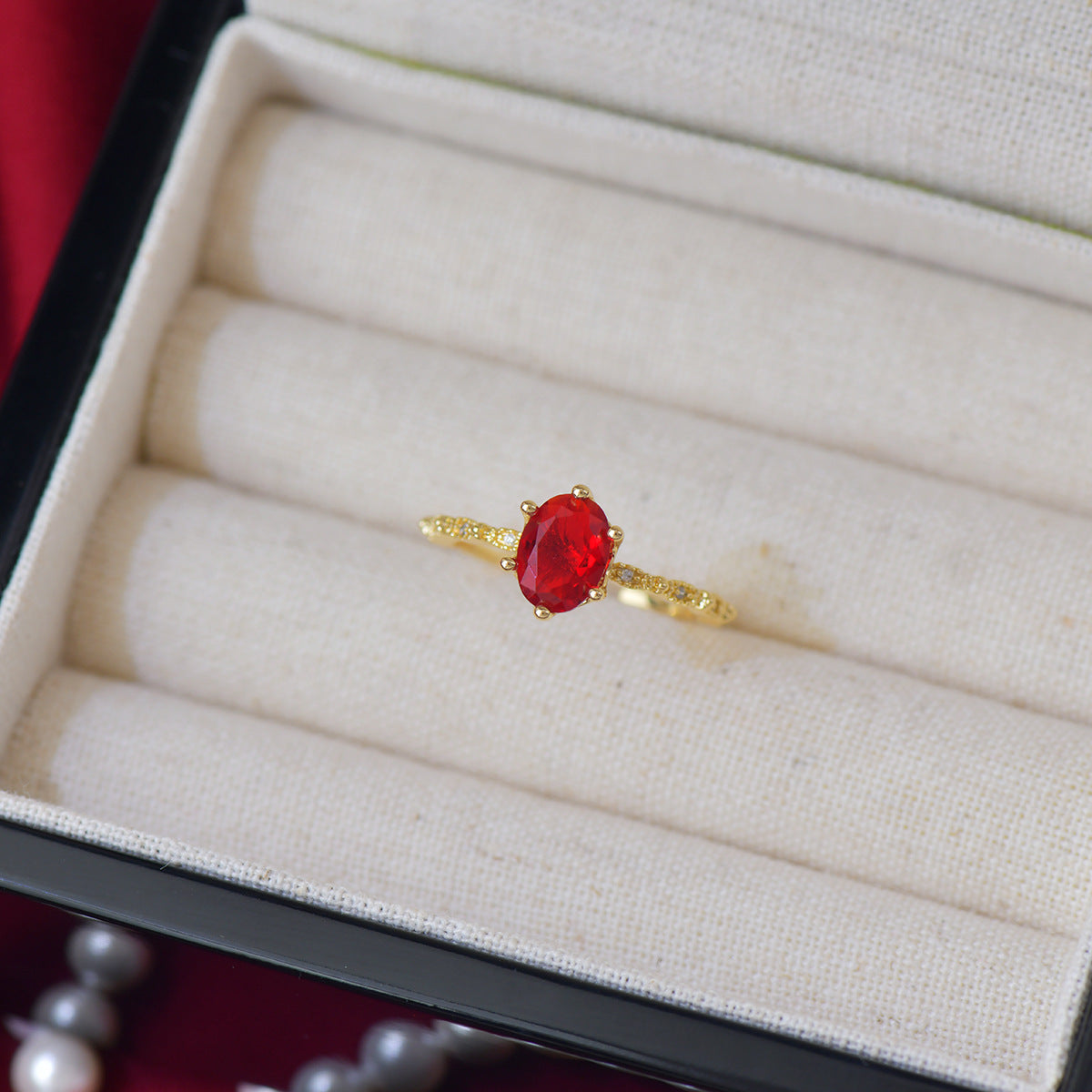Horse-eye Olive Green Zircon Heavy Industry Stylish Open Ring Women's Red